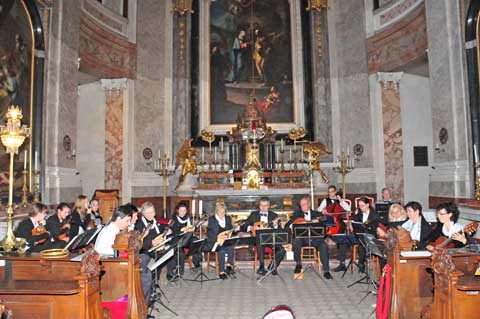 Mandolinenorchester Euphonia - Konzert in der Schlosskapelle Schönbrunn in Wien